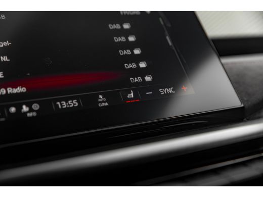Skoda Octavia Combi 1.4TSI 245pk iV PHEV RS | Cruise Control | Stoel & Stuurverwarming | Keyless | LED ActivLease financial lease