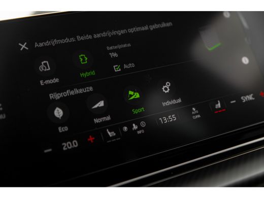 Skoda Octavia Combi 1.4TSI 245pk iV PHEV RS | Cruise Control | Stoel & Stuurverwarming | Keyless | LED ActivLease financial lease