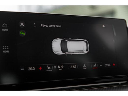 Skoda Octavia Combi 1.4TSI 245pk iV PHEV RS | Cruise Control | Stoel & Stuurverwarming | Keyless | LED ActivLease financial lease