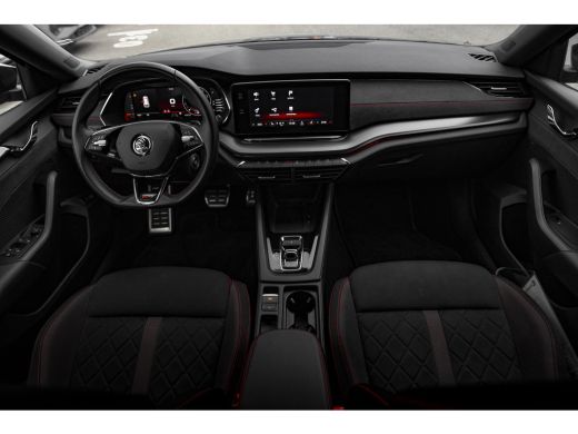 Skoda Octavia Combi 1.4TSI 245pk iV PHEV RS | Cruise Control | Stoel & Stuurverwarming | Keyless | LED ActivLease financial lease