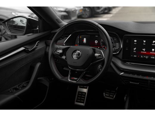 Skoda Octavia Combi 1.4TSI 245pk iV PHEV RS | Cruise Control | Stoel & Stuurverwarming | Keyless | LED ActivLease financial lease