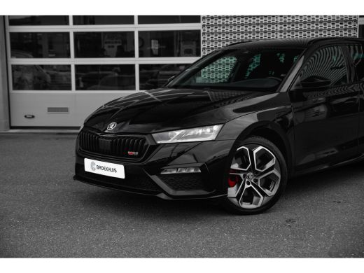 Skoda Octavia Combi 1.4TSI 245pk iV PHEV RS | Cruise Control | Stoel & Stuurverwarming | Keyless | LED ActivLease financial lease