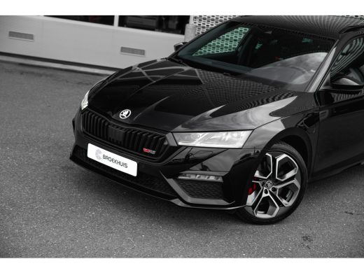 Skoda Octavia Combi 1.4TSI 245pk iV PHEV RS | Cruise Control | Stoel & Stuurverwarming | Keyless | LED ActivLease financial lease