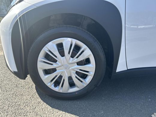 Toyota Aygo 1.0 VVT-i MT Play ActivLease financial lease