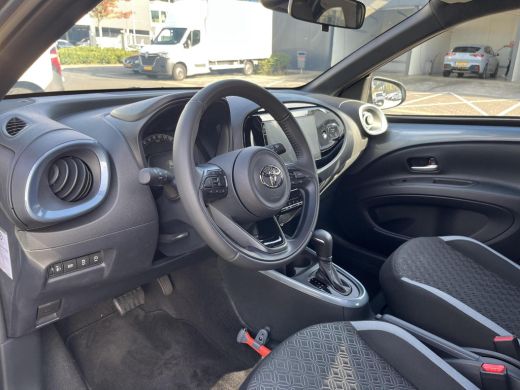 Toyota Aygo 1.0 VVT-i S-CVT Pulse ActivLease financial lease