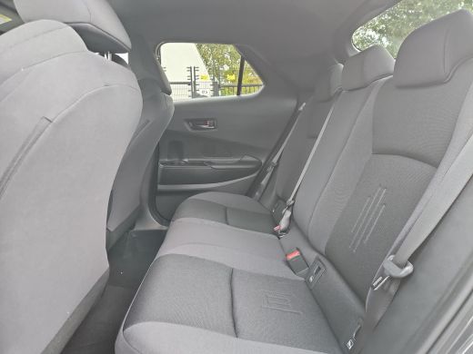 Toyota C-HR 1.8 Hybrid 140 Dynamic ActivLease financial lease