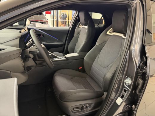 Toyota C-HR 2.0 Plug-in Hybrid 220 Executive **NIEUWE AUTO/ DIRECT LEVERBAAR** ActivLease financial lease