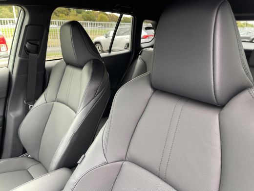 Toyota Corolla Cross Hybrid 180 Executive ActivLease financial lease