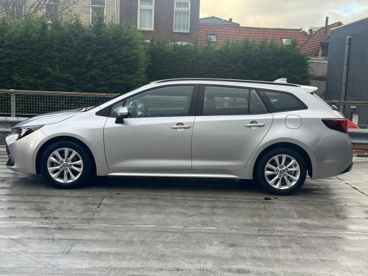 Toyota Corolla Touring Sports 140 Active 165PK 1.8 | Achteruitrijcamera | Climate Control | Navigatie | ACC | Allseason banden ActivLease financial lease
