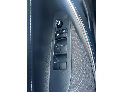 Toyota Corolla Touring Sports 140 Active 165PK 1.8 | Achteruitrijcamera | Climate Control | Navigatie | ACC | Allseason banden ActivLease financial lease