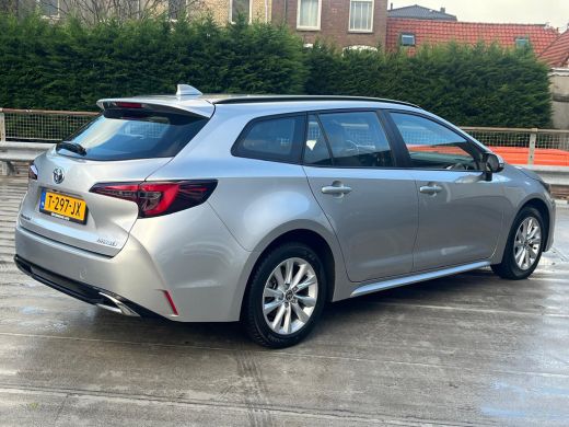 Toyota Corolla Touring Sports 140 Active 165PK 1.8 | Achteruitrijcamera | Climate Control | Navigatie | ACC | Allseason banden ActivLease financial lease