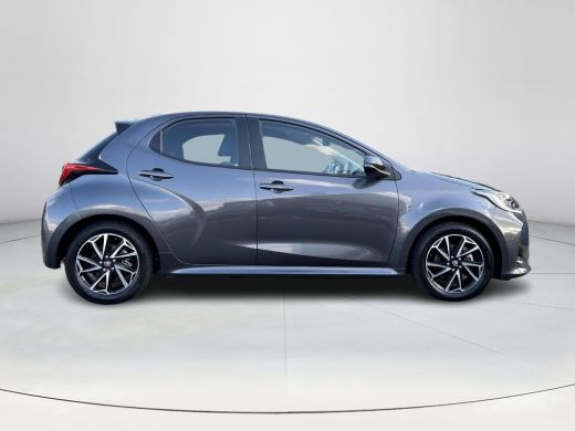 Toyota Yaris 1.5 Hybrid Dynamic (Carplay Navigatie) ActivLease financial lease