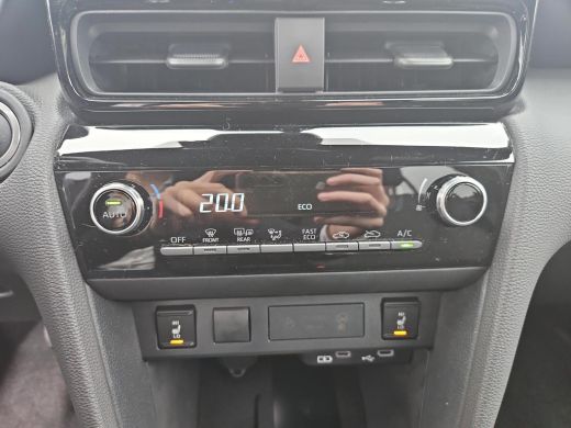 Toyota Yaris Cross 1.5 Hybrid 115 Dynamic ActivLease financial lease