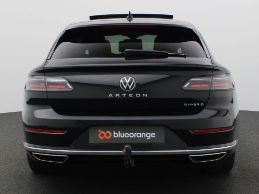 Volkswagen Arteon 1.4 TSI eHybrid Elegance Business+ 218PK DSG Panoramadak, Trekhaak, Leder, Standkachel, Achteruit... ActivLease financial lease