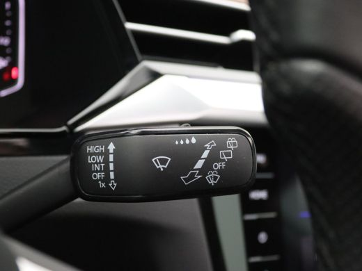 Volkswagen Arteon 1.4 TSI eHybrid Elegance Business+ 218PK DSG Panoramadak, Trekhaak, Leder, Standkachel, Achteruit... ActivLease financial lease