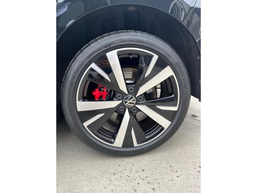 Volkswagen Golf 1.5 eHybrid GTE 272Pk | Schuif-kanteldak - Head-up display | Elektrisch wegklapbare trekhaak | St... ActivLease financial lease