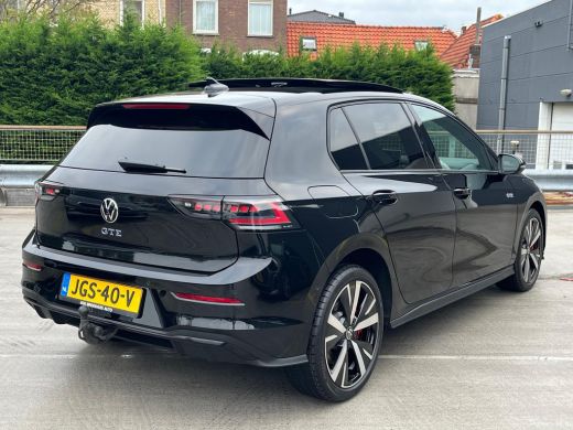 Volkswagen Golf 1.5 eHybrid GTE 272Pk | Schuif-kanteldak - Head-up display | Elektrisch wegklapbare trekhaak | St... ActivLease financial lease