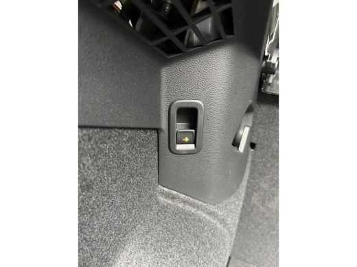 Volkswagen Golf 1.5 eHybrid GTE 272Pk | Schuif-kanteldak - Head-up display | Elektrisch wegklapbare trekhaak | St... ActivLease financial lease