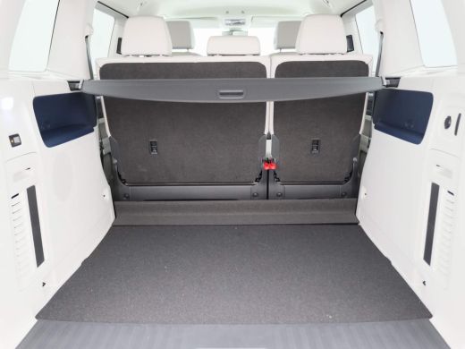Volkswagen ID. Buzz Pro Advantage 77kWh 204PK Trekhaak, Matrix-LED, winterpakket Plus, easy open, achteruitrijcamera,... ActivLease financial lease