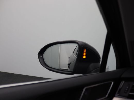 Volkswagen Passat Variant 1.4 TSI PHEV GTE Business 218PK DSG Pano-Schuifdak, Leder, Trekhaak, Elektrische Memoryst... ActivLease financial lease