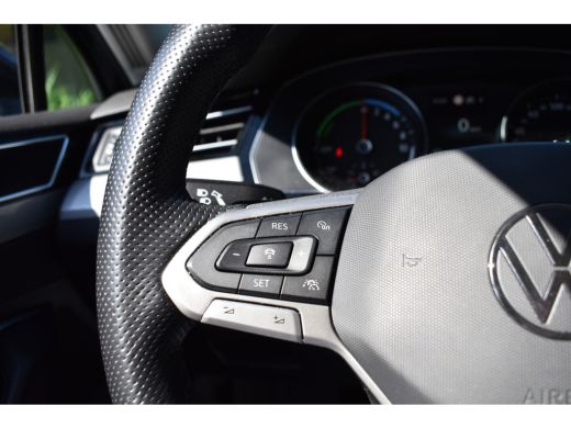 Volkswagen Passat Variant GTE 218PK DSG HYBRID BUSINESS CAMERA/NAVI/MASSAGE*** ActivLease financial lease