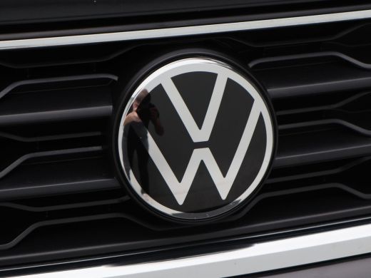 Volkswagen T-Roc 1.0 TSi 110 Pk Style | Trekhaak | Adaptive Cruise | Navigatie | CarPlay | ECC | Parkeersensoren |... ActivLease financial lease