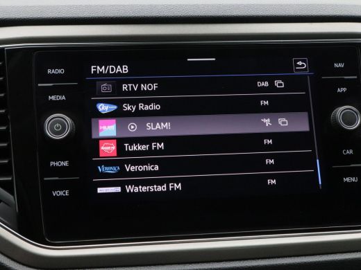 Volkswagen T-Roc 1.0 TSi 110 Pk Style | Trekhaak | Adaptive Cruise | Navigatie | CarPlay | ECC | Parkeersensoren |... ActivLease financial lease