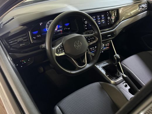 Volkswagen Taigo 1.0 TSI LIFE EDITION TREKHAAK/PDC/CARPLAY ActivLease financial lease