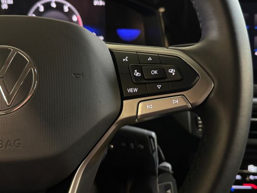 Volkswagen Taigo 1.0 TSI LIFE EDITION TREKHAAK/PDC/CARPLAY ActivLease financial lease