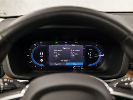 Volvo  XC60 2.0 T8 Plug-in hybrid AWD Ultimate Dark 455Pk (LUCHTVERING, PANORAMADAK, BOWERS & WILKINS AUDIO, ... ActivLease financial lease