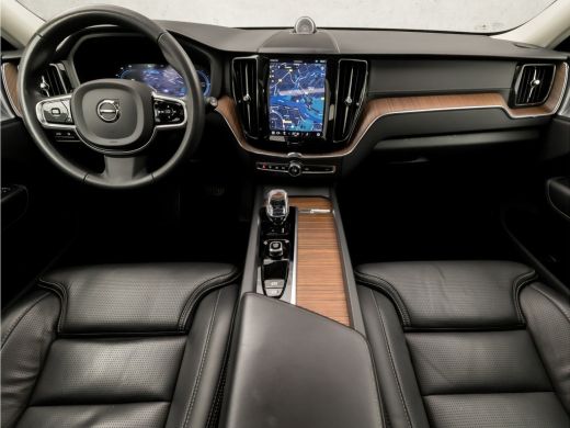 Volvo  XC60 2.0 T8 Plug-in hybrid AWD Ultimate Dark 455Pk (LUCHTVERING, PANORAMADAK, BOWERS & WILKINS AUDIO, ... ActivLease financial lease