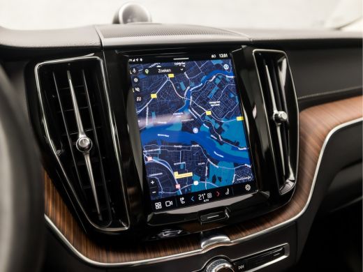 Volvo  XC60 2.0 T8 Plug-in hybrid AWD Ultimate Dark 455Pk (LUCHTVERING, PANORAMADAK, BOWERS & WILKINS AUDIO, ... ActivLease financial lease