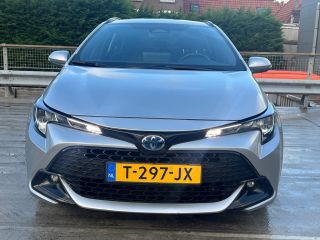 Toyota Corolla Touring Sports 140 Active | Achteruitrijcamera | Climate Control | Navigatie | ACC | Allseason banden