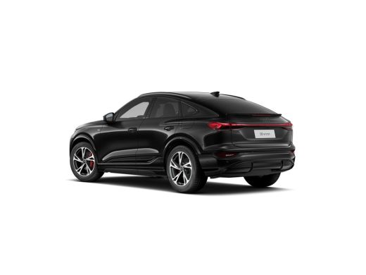 Audi Q6 e-tron S edition 83 kWh ActivLease financial lease