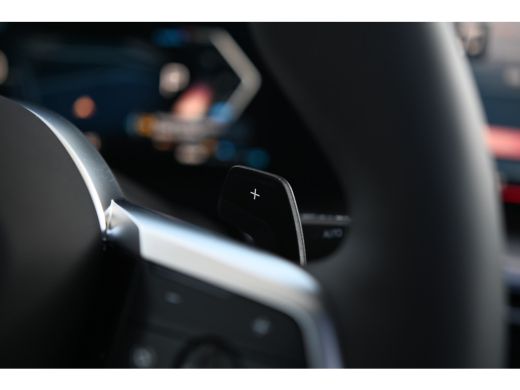 BMW X1 xDrive25e High Executive M Sport Automaat / Panoramadak / Trekhaak / Sportstoelen / M Adaptief on... ActivLease financial lease