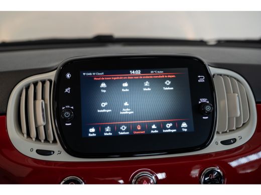 Fiat 500 1.0 Hybrid Dolcevita | Apple Carplay & Android Auto | Panoramadak | Lichtmetalen velgen | Airco | ActivLease financial lease