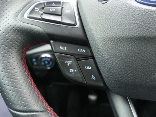 Ford EcoSport 1.0 EcoBoost ST-Line | B&O | Winterpack | Camera | Dodehoek Detectie | Keyless | 17 Inch | Naviga... ActivLease financial lease