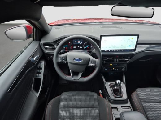 Ford Focus 1.0 EcoBoost Hybrid ST Line Trekhaak afneembaar | Winterpakket | Voorruitverwarming | Stoelverwar... ActivLease financial lease