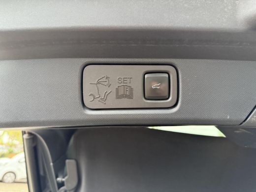 Ford Mustang Mach-E Mach-E RWD 75 kWh | Trekhaak | Navi | Camera | B&O Sound | ActivLease financial lease