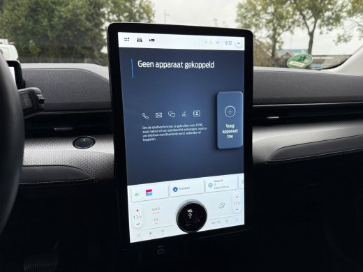 Ford Mustang Mach-E Mach-E RWD 75 kWh | Trekhaak | Navi | Camera | B&O Sound | ActivLease financial lease