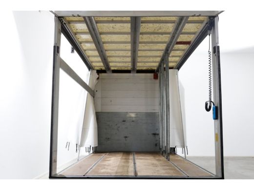 Iveco Daily 40C18 3.0 180pk D.C. Bakwagen met laadklep 1000kg en schuifzeilen 04-2019 ActivLease financial lease