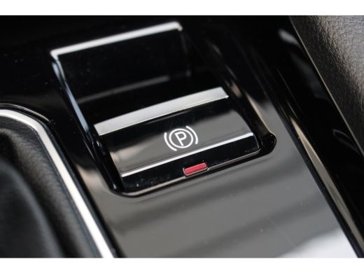 Jeep Compass 4xe 240 Plug-in Hybrid Electric Limited Adap. Cruise C. | Winterpakket | Camera | Climate C. | LE... ActivLease financial lease