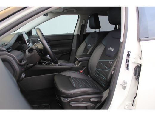 Jeep Compass 4xe 240 Plug-in Hybrid Electric Limited Adap. Cruise C. | Winterpakket | Camera | Climate C. | LE... ActivLease financial lease