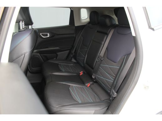 Jeep Compass 4xe 240 Plug-in Hybrid Electric Limited Adap. Cruise C. | Winterpakket | Camera | Climate C. | LE... ActivLease financial lease