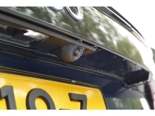 Lynk & Co 01 1.5 262PK PLUG-IN HYBRID AUTOMAAT / NAVI / LED / CLIMA / PDC / 20"LMV / CAMERA / PANO.DAK / KEYLE... ActivLease financial lease