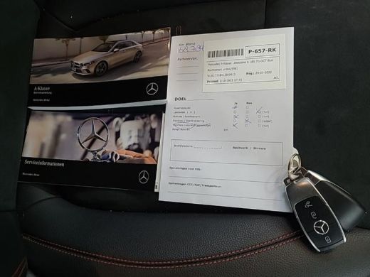 Mercedes-Benz A-Klasse 180 Aut. Business Sol. AMG | Trekhaak | Navi | Camera | Sfeer Verlichting | ActivLease financial lease