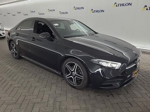 Mercedes-Benz A-Klasse 180 Aut. Business Sol. AMG | Trekhaak | Navi | Camera | Sfeer Verlichting | ActivLease financial lease