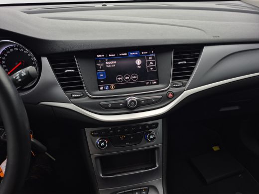 Opel Astra 1.2 Edition Comfort stoelen | LED | Parkersensoren Voor + Achter | Climate control | ActivLease financial lease