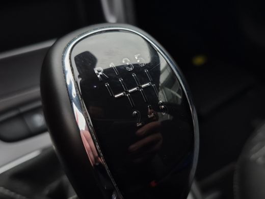 Opel Astra 1.2 Edition Comfort stoelen | LED | Parkersensoren Voor + Achter | Climate control | ActivLease financial lease