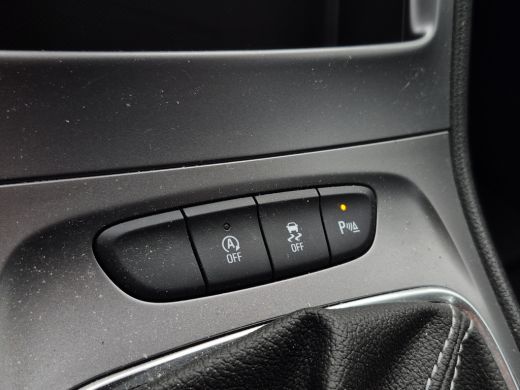 Opel Astra 1.2 Edition Comfort stoelen | LED | Parkersensoren Voor + Achter | Climate control | ActivLease financial lease